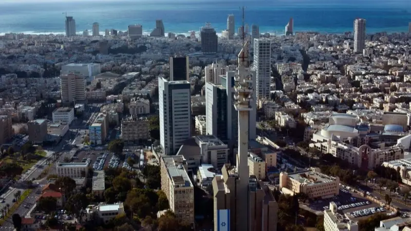 روسيا تجلي رعاياها من إسرائيل.. سبب صادم