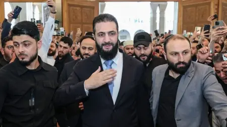 صورة - رسالة تذكارية من الشرع لمدينة حلب.. ماذا جاء فيها؟