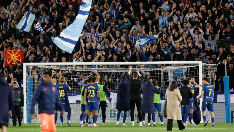 الدوري الإسباني - إسبانيول وألافيس وإشبيلية يضمنون البقاء