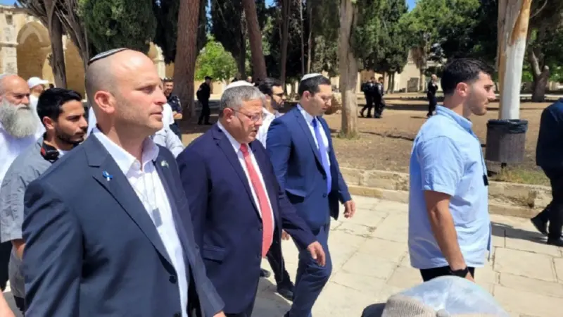 بن غفير يقتحم المسجد الأقصى تحت حراسة مشددة