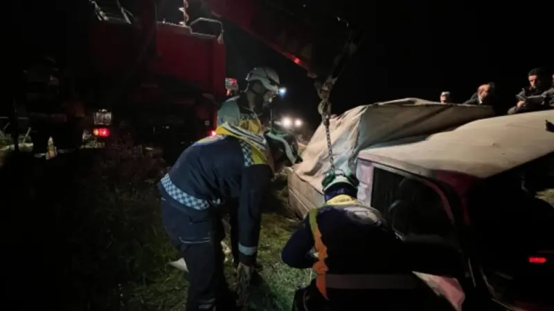 تفاصيل حادث قطار طرطوس المأساوي.. هذه حصيلة الضحايا