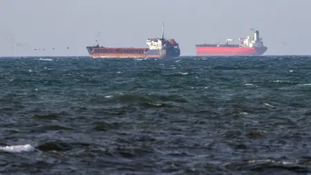 related_news_inside_blogsبريطانيا تتحرك عسكريا ضد أسطول الظل الروسي