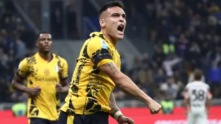 القنوات الناقلة لمباراة إنتر ميلان اليوم ضد فينيزيا في الدوري الإيطالي مع الموعد والتشكيلة