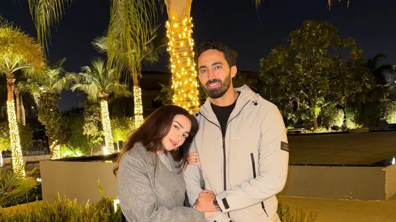 رسالة حب من أحمد تيمور لزوجته مي عز الدين بمناسبة عيد ميلادها