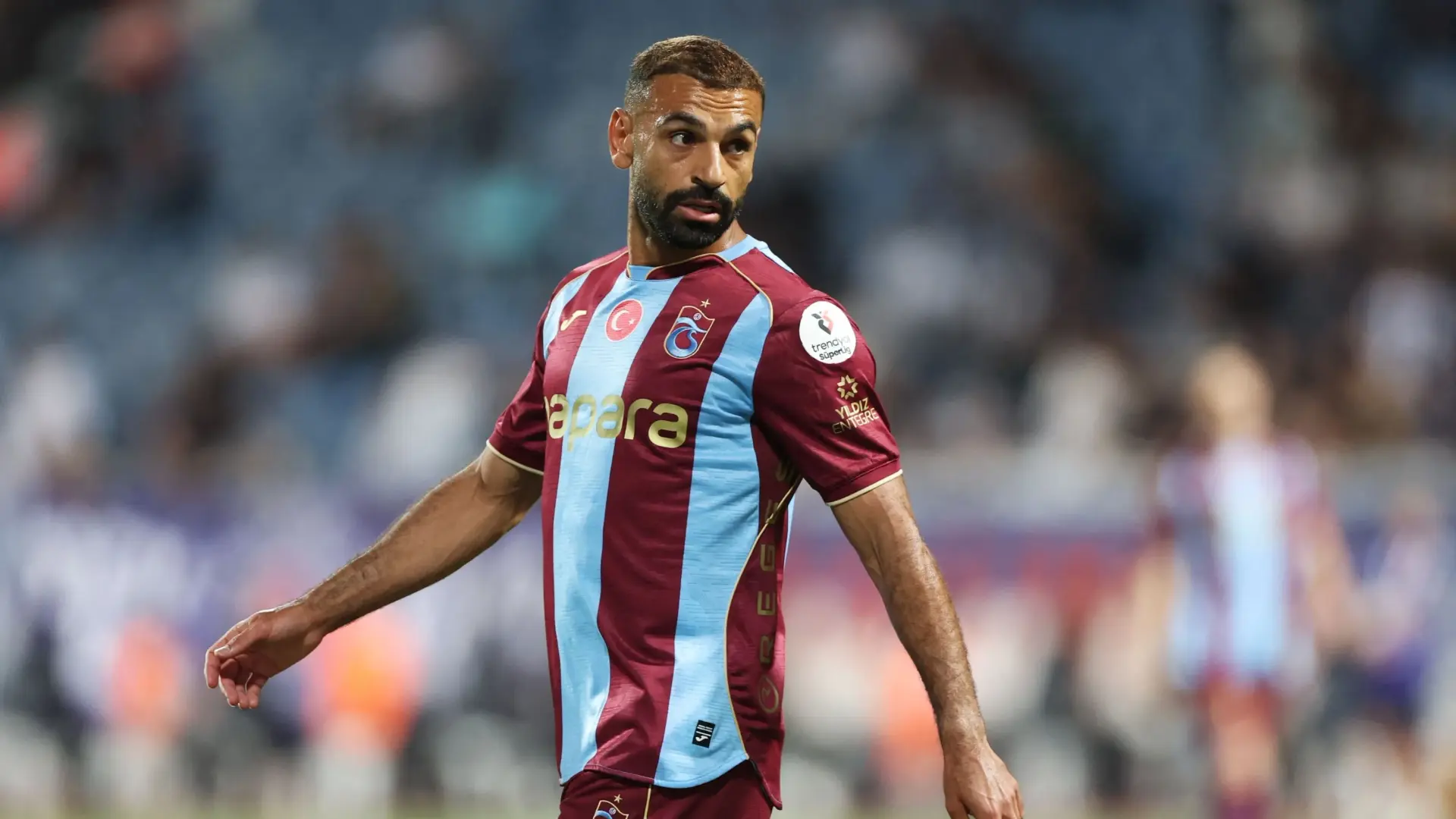 محكمة بريطانية أصدرت قرارًا بإيقاف رخصة اللاعب المصري محمد صلاح (رويترز) محكمة بريطانية أصدرت قرارًا بإيقاف رخصة اللاعب المصري محمد صلاح (رويترز)