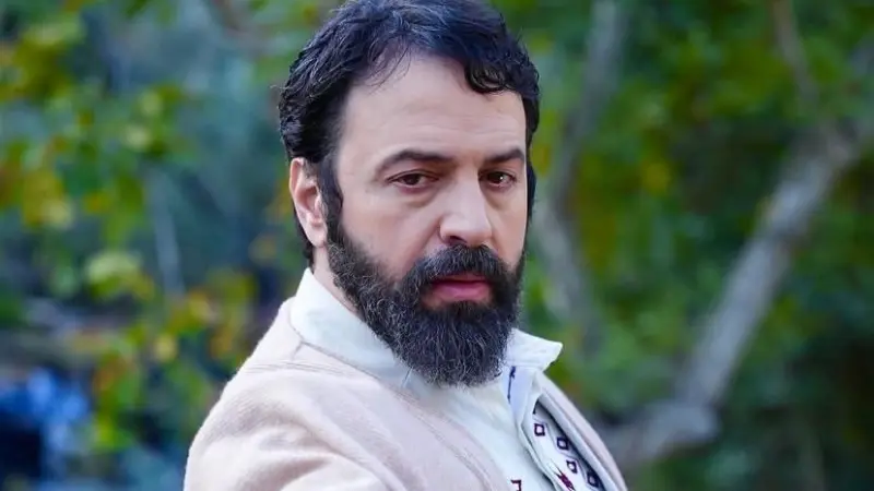 بعد ضجة "مولانا".. تيم حسن على أعتاب دور تاريخي جديد