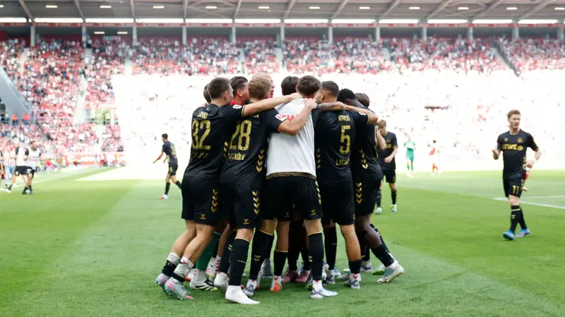 الدوري الألماني - عودة لافتة لماينز وهامبورغ بين كبار البوندسليغا