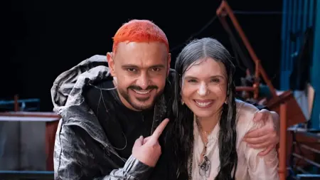 related_news_inside_blogsتصريحات الراقصة دينا في حلقة رامز جلال رامز ليفل الوحش: تزوجت 9 مرات من خارج الوسط الفني