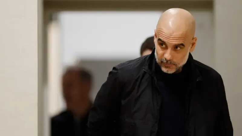 غوارديولا يفتح الباب أمام رحيل رودري ويحدد موقفه مع مانشستر سيتي