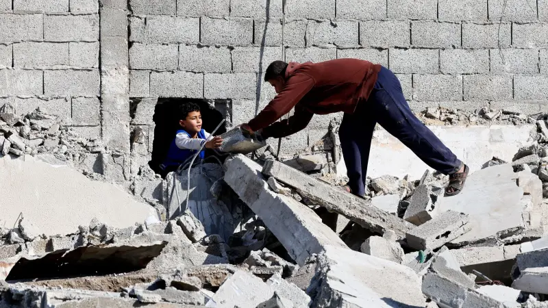 رغم الهدنة.. القتل مستمر على طول "الخط الأصفر" الإسرائيلي في غزة