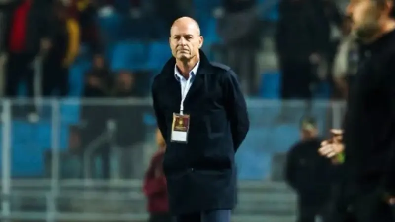 رسالة إلى الجماهير.. تصريحات مدرب الأهلي يس توروب بعد الخسارة من الترجي