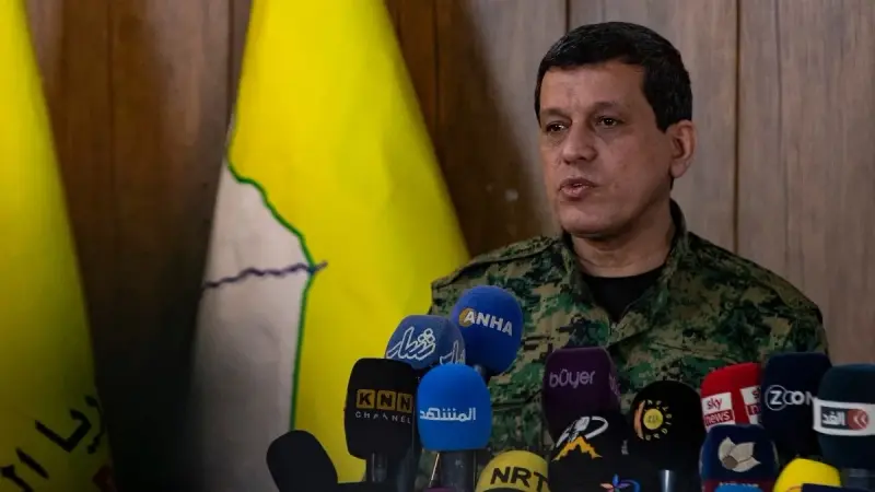 فيديو - تفاوض جديد بين دمشق و"قسد".. هل يُصبح مظلوم عبدي وزيرًا للدفاع؟