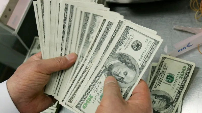 سعر الدولار الأميركي مقابل الليرة السورية اليوم السبت 21/3/2026.. السوق تترقب بعد هدوء العطلة