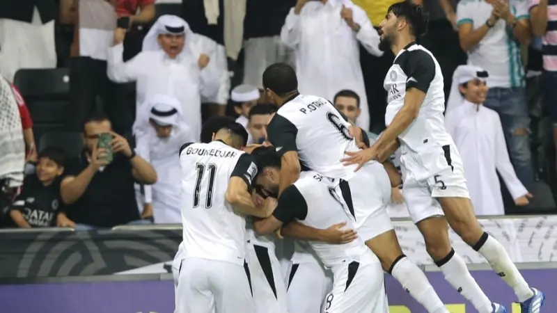 القنوات الناقلة وموعد مباراة السد والريان اليوم.. كلاسيكو الكرة القطرية يحكم بأحكامه