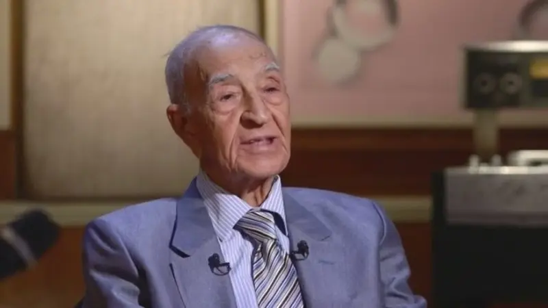 من هو الإذاعي فهمي عمر وما سبب وفاته؟