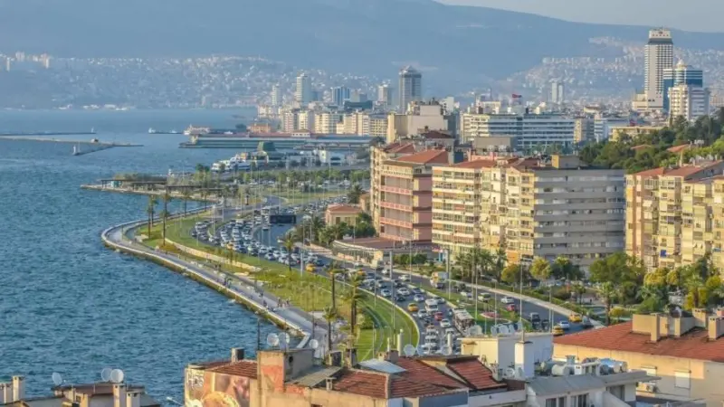 تكرر الزلزال يخيف الأتراك..كل التفاصيل عن زلزال إزمير اليوم