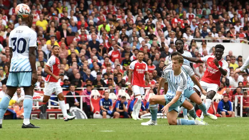 فيديو - نتائج الدوري الإنجليزي.. أرسنال يتحدى التأجيل وثورة نوتنغهام ويحقق الانتصار الأول