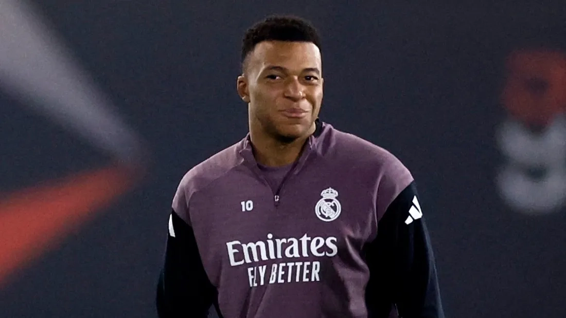 ألونسو يمنح أنباء سارة لجماهير ريال مدريد.. هل يشارك مبابي أمام برشلونة؟ 