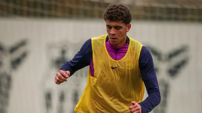 نبأ صادم.. تفاصيل إصابة حمزة عبد الكريم ومدة غيابه المتوقعة عن برشلونة أتلتيك