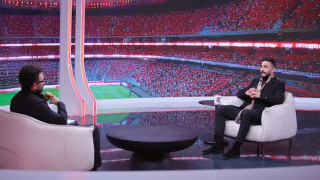 related_news_inside_blogsبعد مسيرة طويلة.. ما سبب اعتزال أيمن أشرف لاعب الأهلي السابق؟