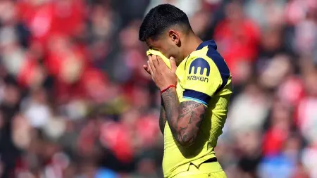 related_news_inside_blogsفيديو - إصابة كريستيان روميرو.. دموع الأرجنتيني تتصدر مشهد توتنهام في صراع الهبوط