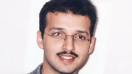 ما سبب وفاة طارق العوضي الملحن الكويتي الشهير؟