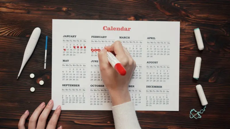 هل تحسب السعرات الحرارية أثناء الدورة الشهرية؟