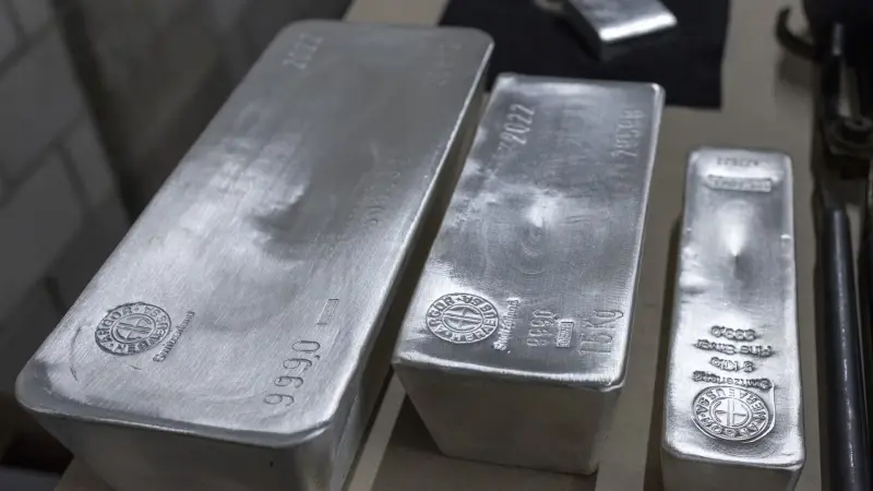 توقعات أسعار الفضة الأيام المقبلة.. تفاؤل حذر