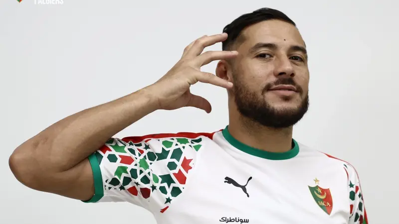 يوسف البلايلي يدرس الرحيل عن الترجي.. هل يعود إلى الجزائر؟