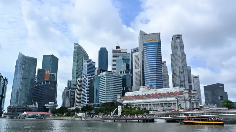 سنغافورة تكشف خطتها لتطوير ذكاء اصطناعي فعّال حتى 2030