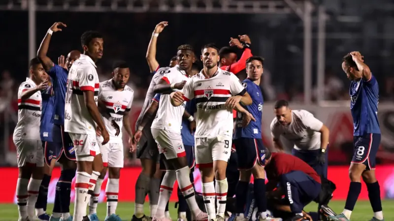 بعد أزمة إسكيردو.. أوروغواي تُعلّق كل أنشطة كرة القدم