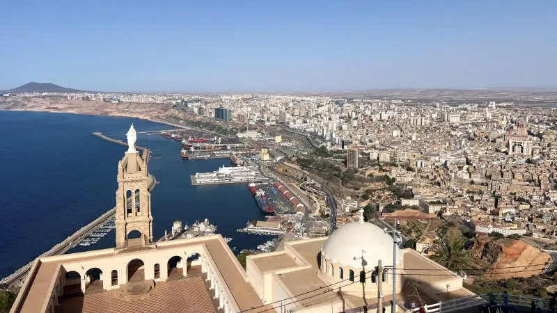حالة الطقس غدا الأحد في الجزائر.. أمطار متفاوتة الشدة بولايات عدة