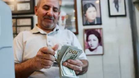related_news_inside_blogsسعر الدولار مقابل الجنيه المصري اليوم الخميس 25/6/2026.. "الأخضر" دون 50 جنيها