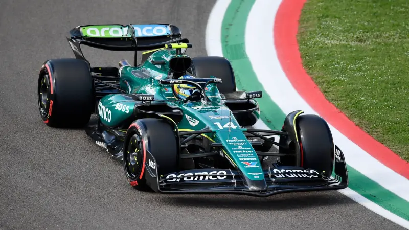 فورمولا 1 - أستون مارتن يعين الأميركي كراوفورد سائقا احتياطيا