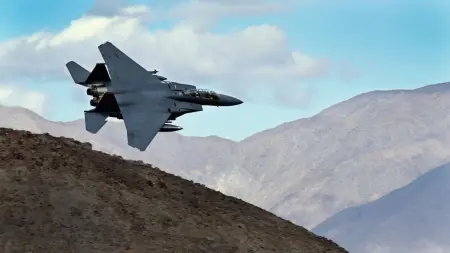 related_news_inside_blogsالهروب من المطاردة.. قصة نجاة الطيار الأميركي داخل إيران