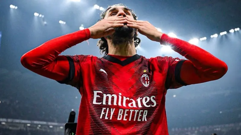 أخبار الانتقالات - الشباب السعودي يخطف لاعب ميلان الإيطالي بمقابل مادي خيالي