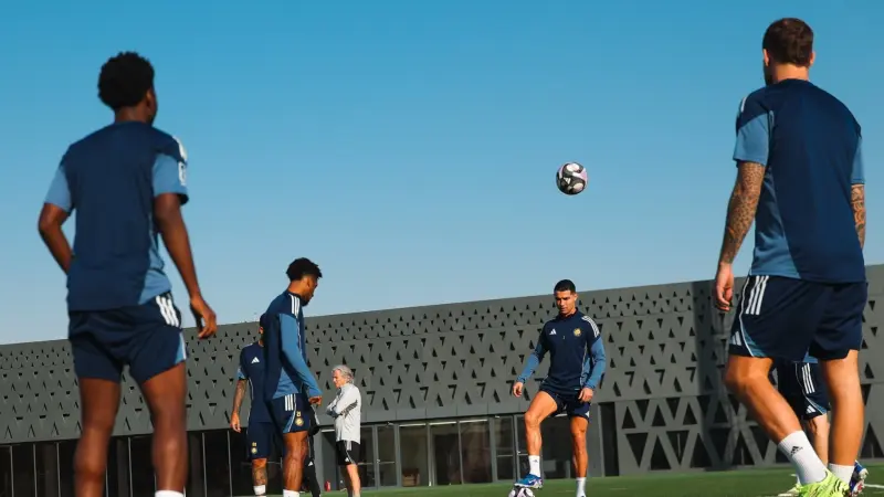 تشكيلة النصر اليوم أمام ضمك.. الغيابات تؤرق جيسوس