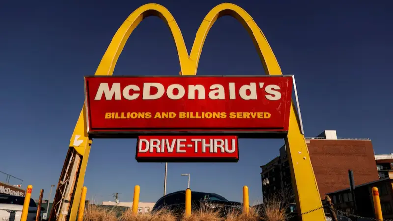 مبيعات ماكدونالدز العالمية تتجاوز التوقعات لهذا السبب
