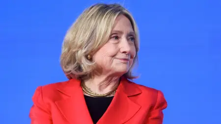 related_news_inside_blogsهيلاري كلينتون تدلي بشهادتها بشأن فضيحة إبستين.. ماذا قالت؟