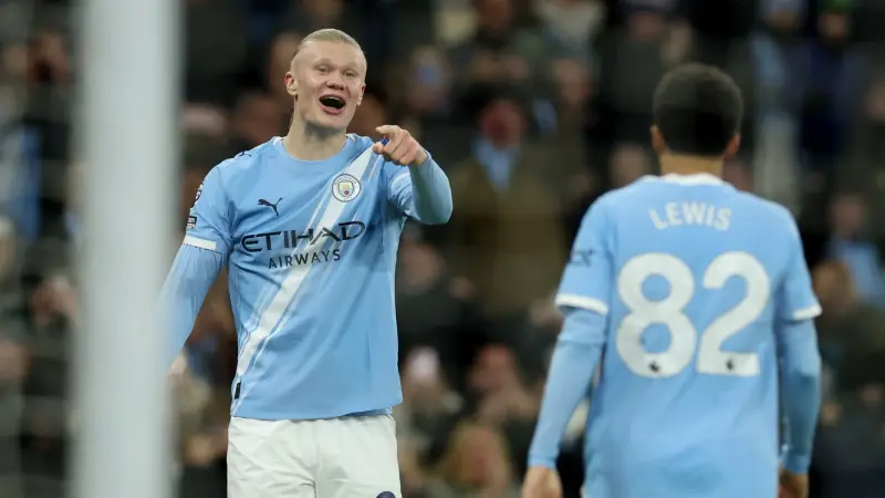 المشهد سبورتس: السيتي وليفربول يواصلان الانتصارات.. ومزحة فليك عن غياب رافينيا