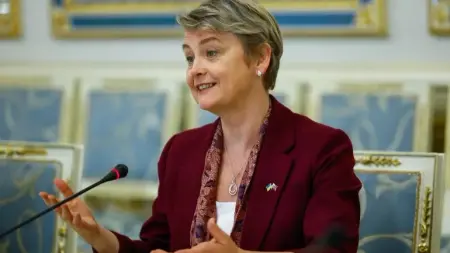 related_news_inside_blogsبريطانيا تحذّر طهران.. وتدين الاعتداء على دول الخليج