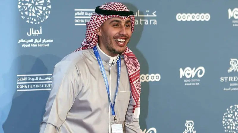 ما سبب سحب الجنسية الكويتية من شعيب راشد؟