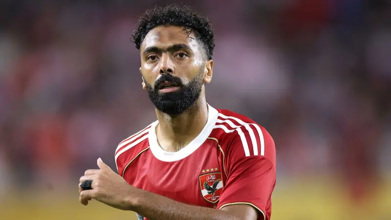 ضربة قوية.. الأهلي يعلن تفاصيل إصابة حسين الشحات ومدة غيابه