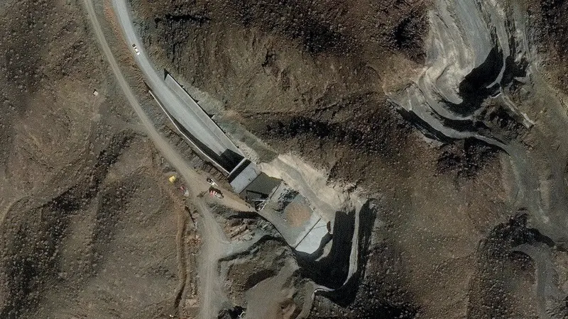 صور الأقمار الاصطناعية تكشف استعدادات إيران للحرب مع أميركا