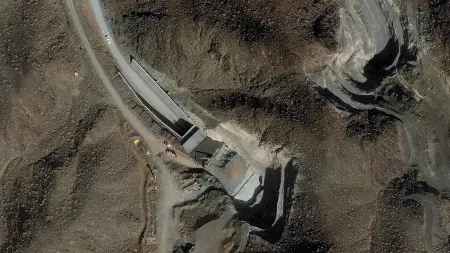 related_news_inside_blogsصور الأقمار الاصطناعية تكشف استعدادات إيران للحرب مع أميركا