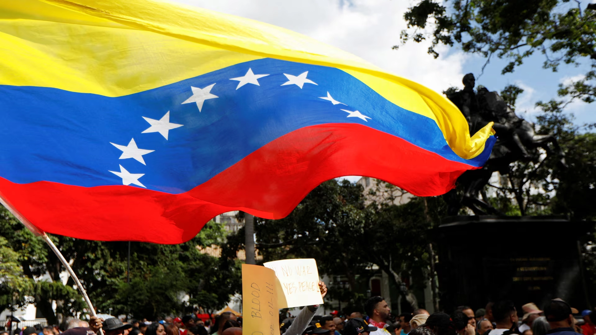 كاراكاس تؤكد تلقيها دعمًا روسيًا ضد الحصار الأميركي 