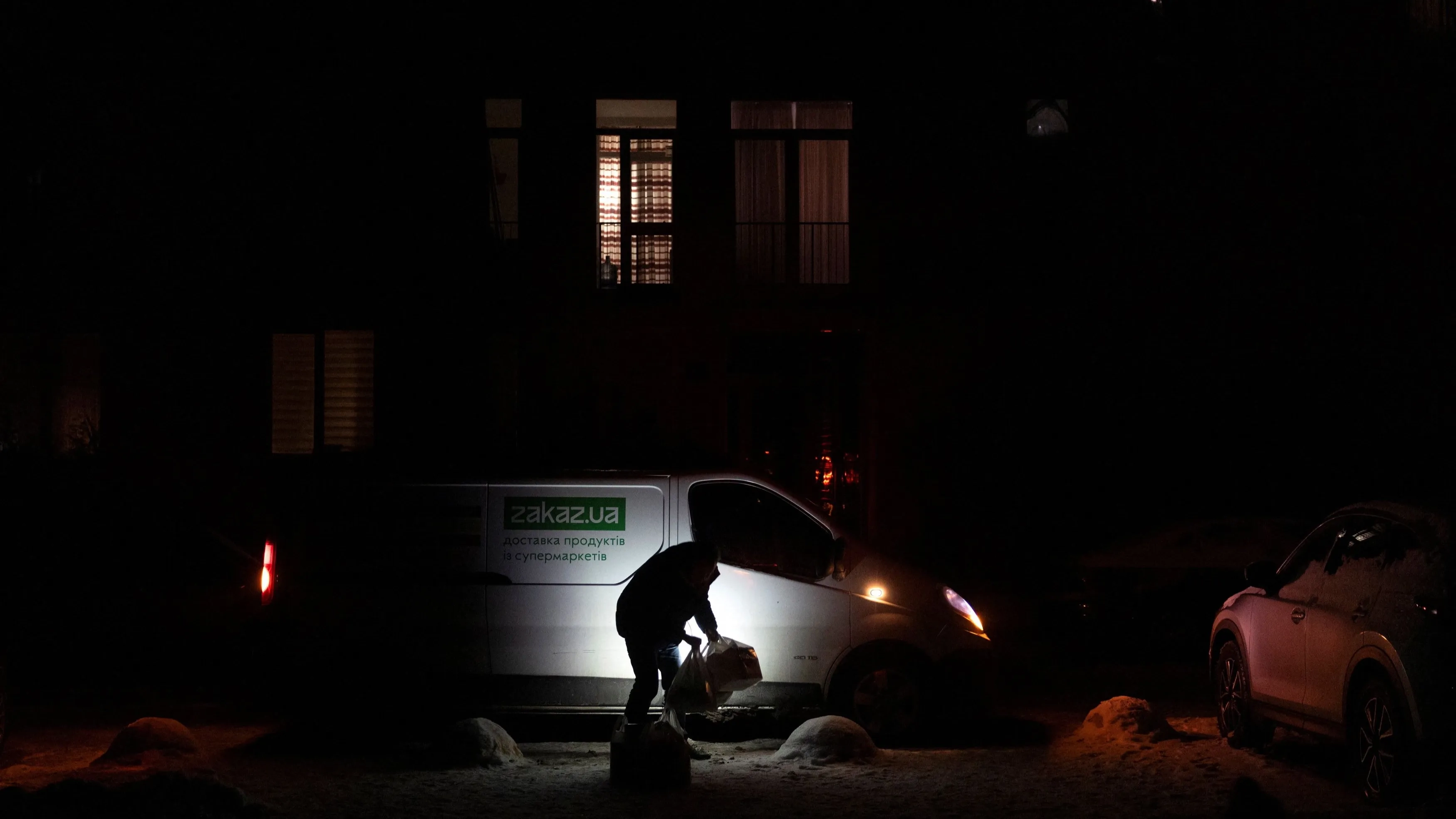 روسيا وأوكرانيا تتبادلان الهجمات على شبكات الكهرباء 