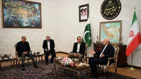 باكستان تكشف نتائج مباحثات قائد الجيش مع إيران حول العودة للمفاوضات