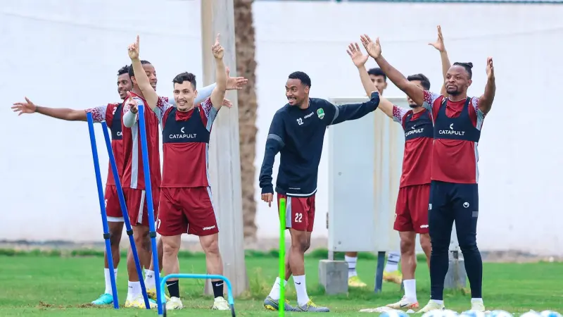 القنوات الناقلة وموعد مباراة النهضة والنصر اليوم.. قمة كأس جلالة السلطان