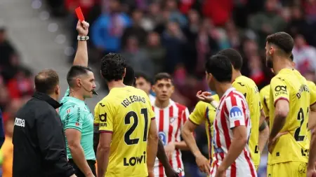 related_news_inside_blogsعبد الكبير عبقار.. بطل لقطة مثيرة للجدل